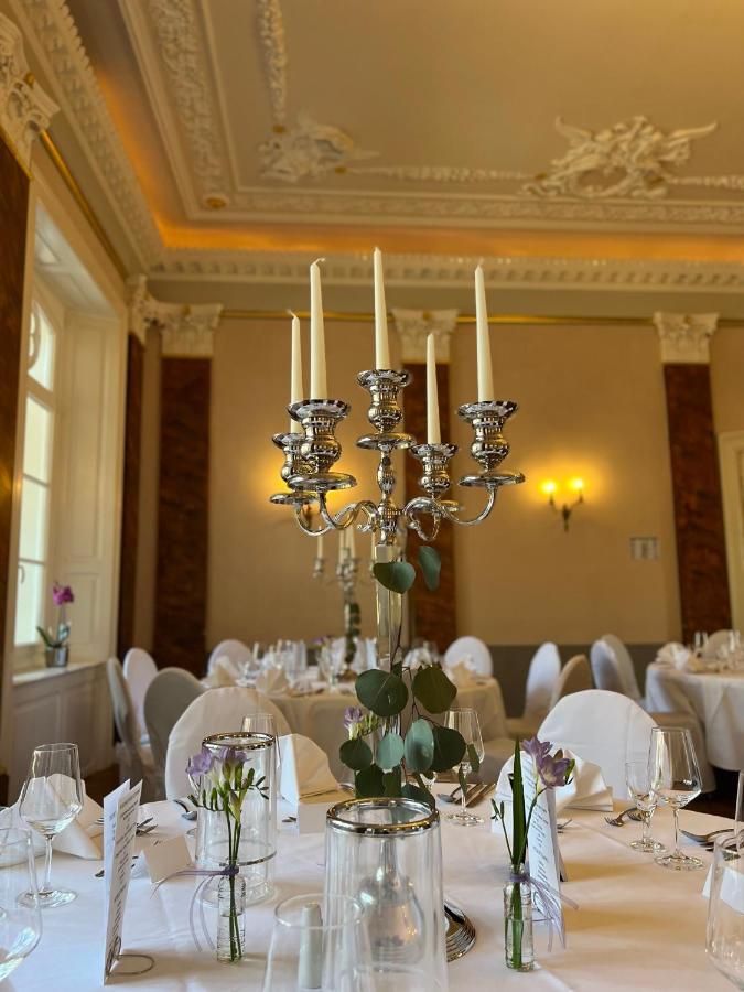 Hotel Schloss *